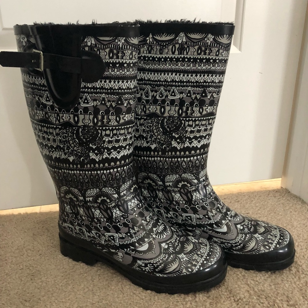 Rain boots